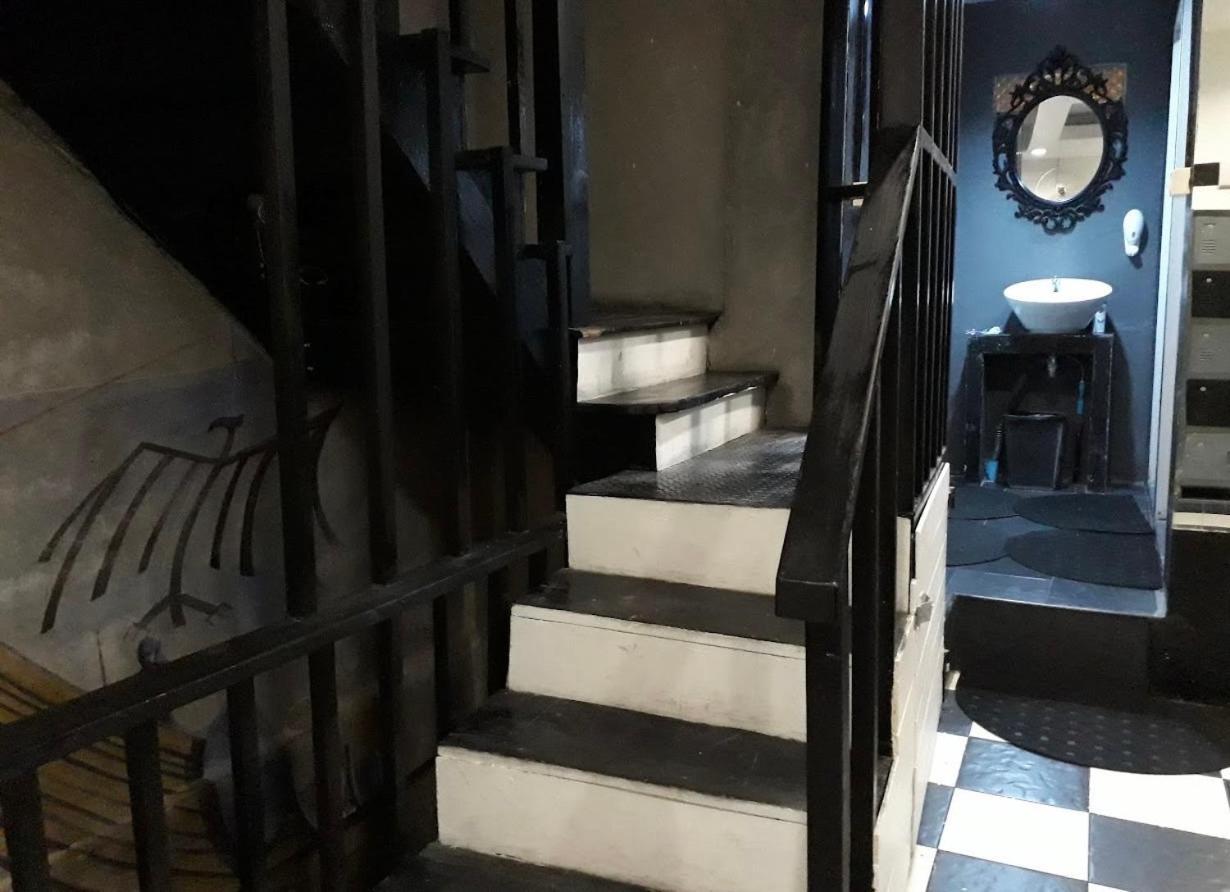 858Hostel Bkk In Khaosan Road 방콕 외부 사진